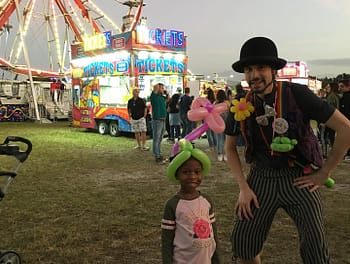 flower hat ferris wheel